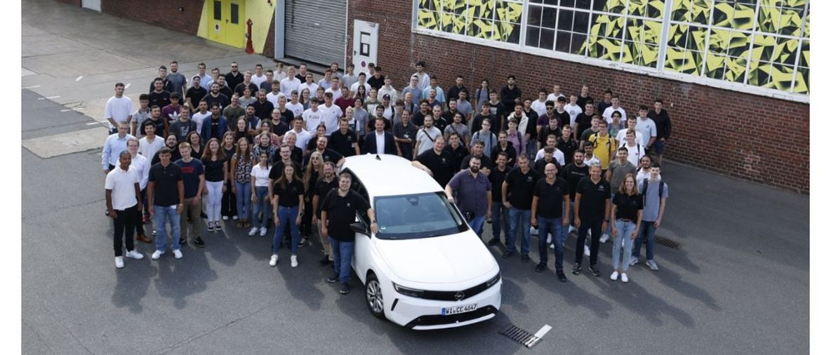 Le migliori prospettive: 170 giovani iniziano il tirocinio presso Opel